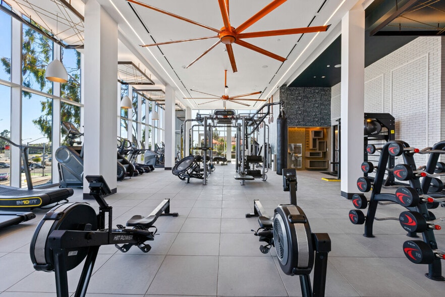 More Photos Of 4353 Park Blvd, San Diego Apartments For Lease