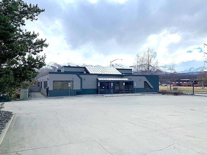 More Photos Of 4361 Boniface Pky, Anchorage Healthcare For Sale