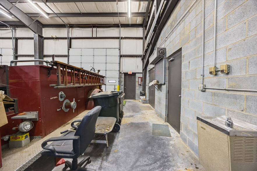 More Photos Of 6193 US Highway 220, Madison Flex For Sale