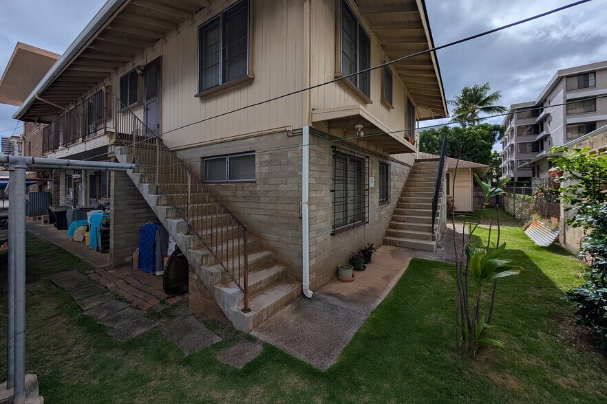 More Photos Of 906 Hausten St, Honolulu Apartments For Sale