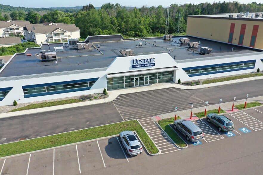 More Photos Of 120 Township Blvd, Camillus Unknown For Lease