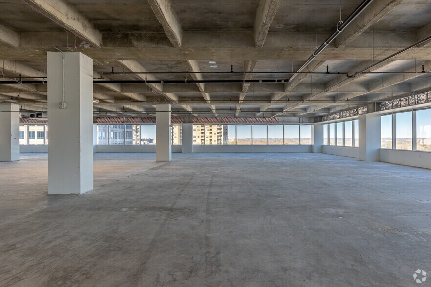 More Photos Of 3350 Peachtree Rd Ne, Atlanta Office For Lease