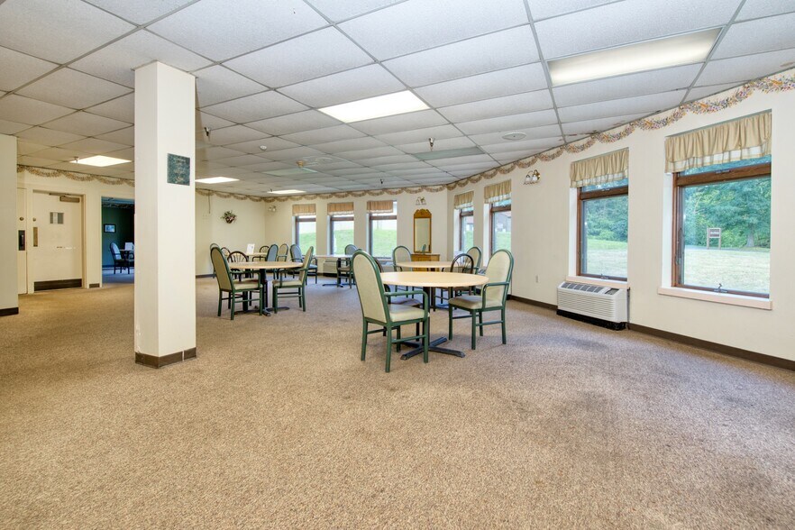 More Photos Of 1500 McKinley Ave, Niles Assisted Living For Sale