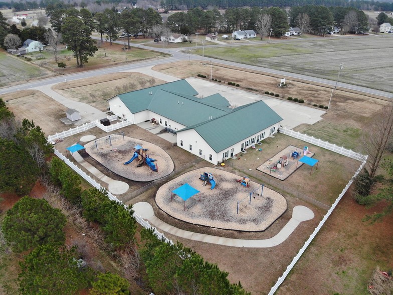 More Photos Of 116 Corporate Dr, Elizabeth City Schools For Sale