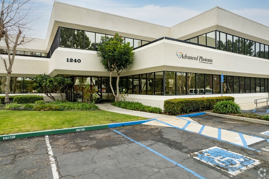 More Photos Of 1220 Avenida Acaso, Camarillo Warehouse For Lease