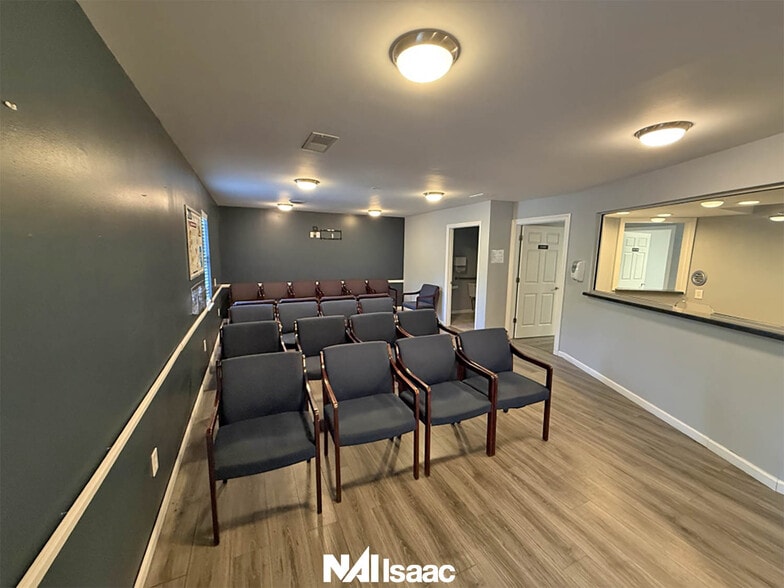 More Photos Of 1606 US Highway 27 N, Cynthiana Office For Sale