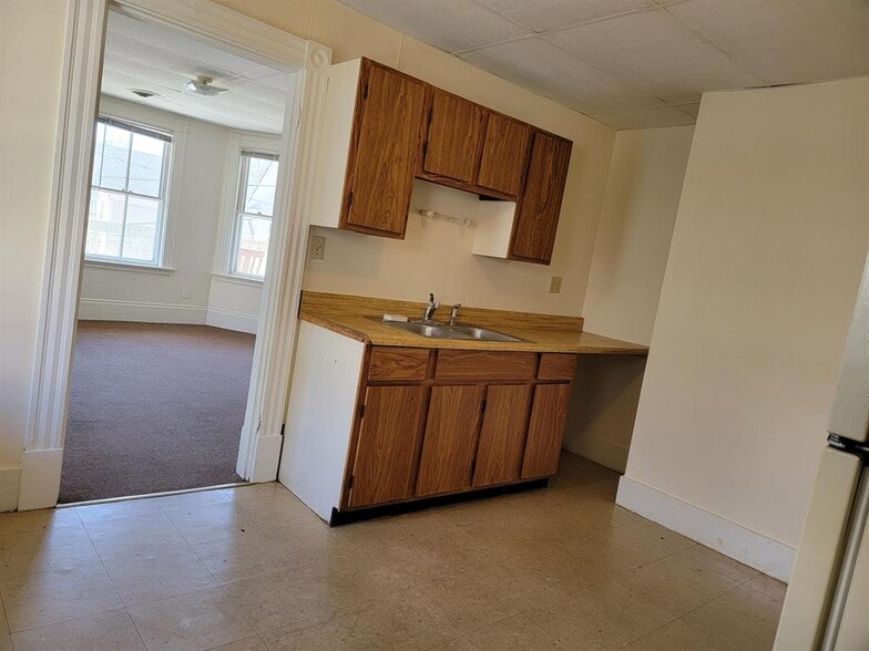 More Photos Of 5-9 Merchant St, North Walpole Apartments For Sale