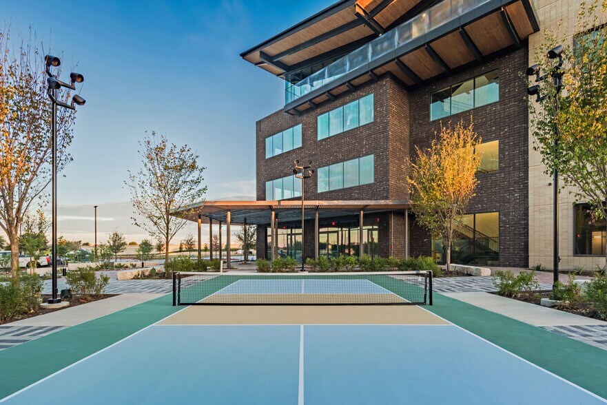 More Photos Of 3960 Dallas Pky, Plano Office For Lease