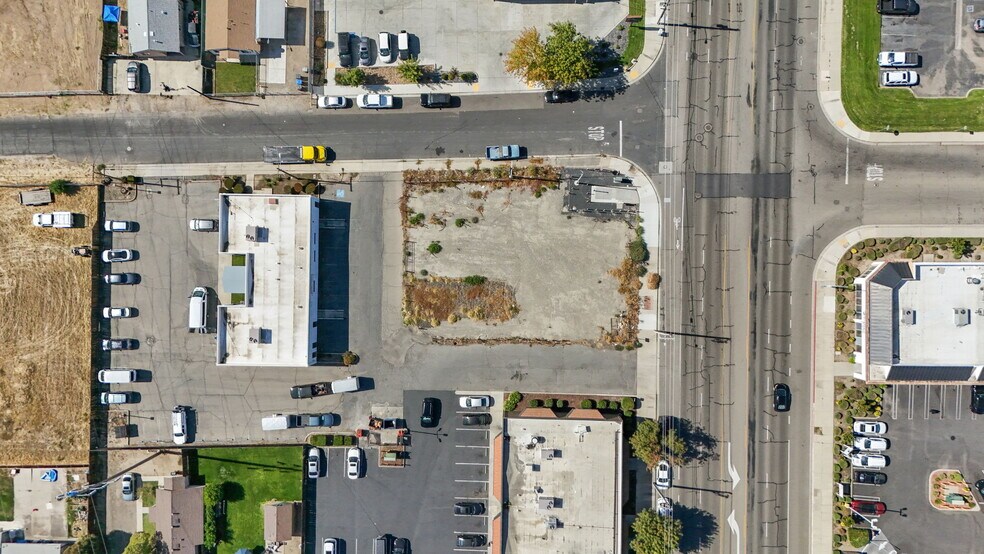 More Photos Of 1492 W Yosemite Ave, Manteca Land For Sale
