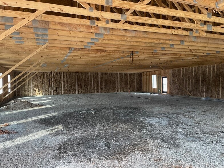 More Photos Of 156 Chesapeake Ln, Clarksville Office For Lease