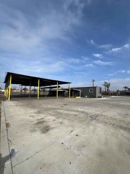 More Photos Of 15082 Valley Blvd, Fontana Land For Lease