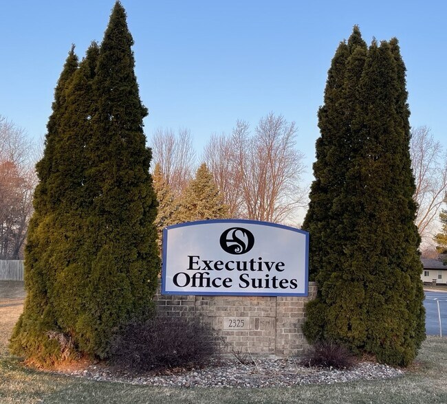 More Photos Of 2325 Verlin Rd, Green Bay Coworking Space