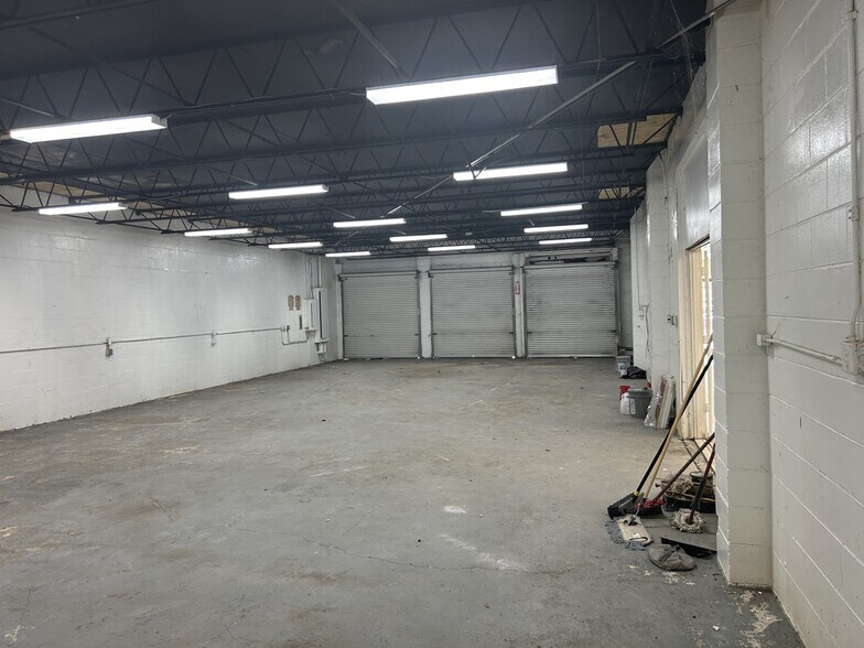 More Photos Of 2626 Reid St, Palatka Freestanding For Sale