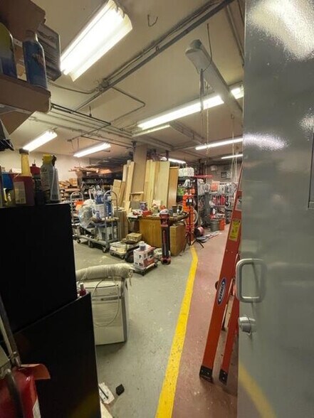 More Photos Of 10510 150th St, Jamaica Service For Sale