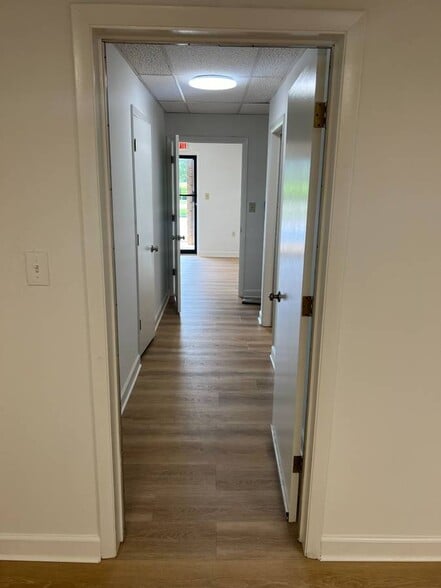 More Photos Of 4696-4698 Honeygrove Rd, Virginia Beach Daycare Center For Lease