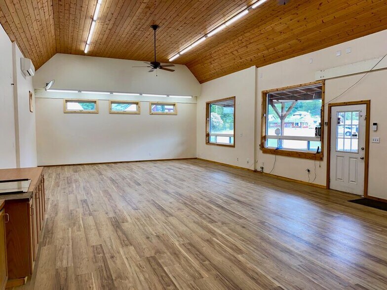 More Photos Of 31020 Highway 101, Hebo Storefront For Sale