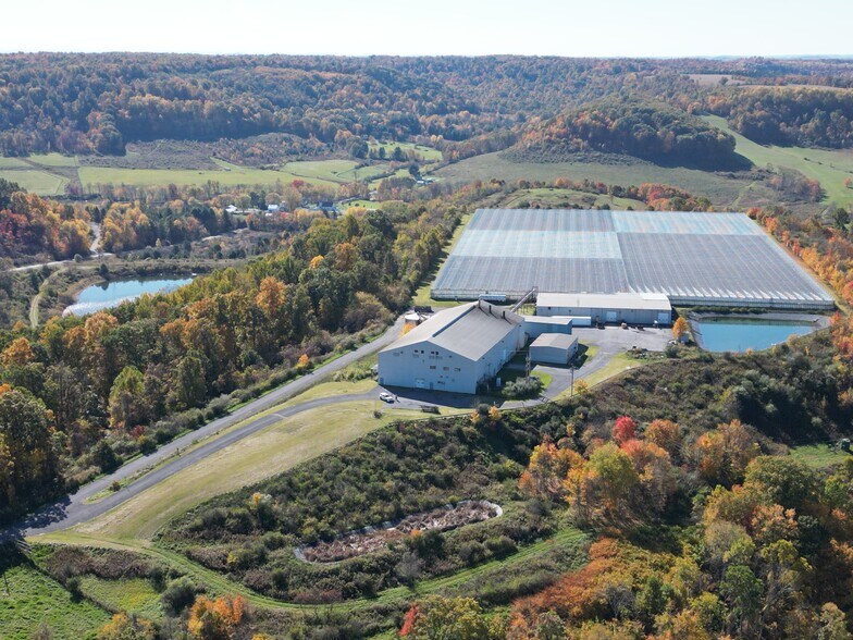 More Photos Of 566 Tomato Dr, Punxsutawney Self Storage For Sale
