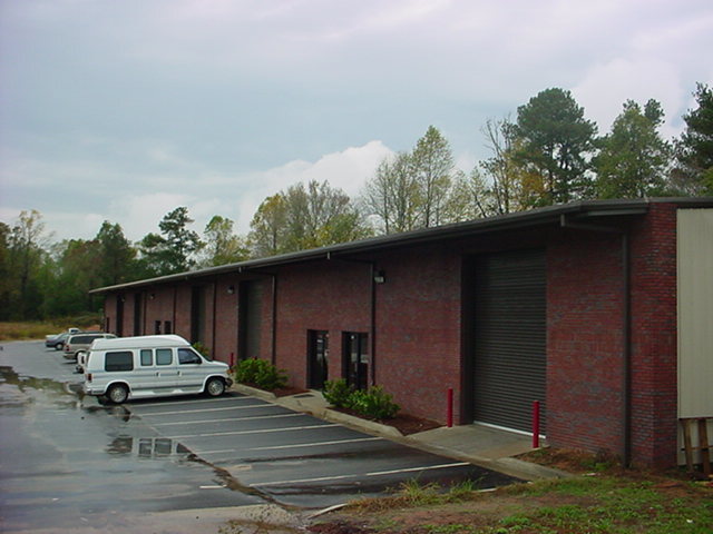 More Photos Of 737 Harry McCarty Rd, Bethlehem Warehouse For Lease