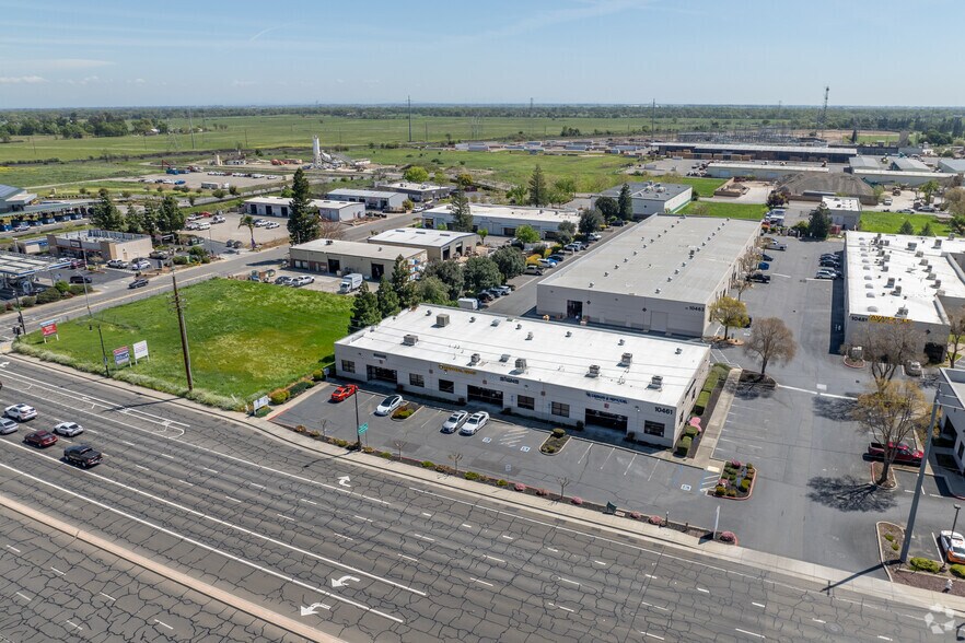 More Photos Of 10461 Grant Line Rd, Elk Grove Warehouse For Lease