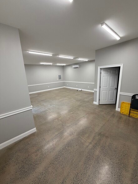 More Photos Of 7931 New York 13, Canastota Office For Lease