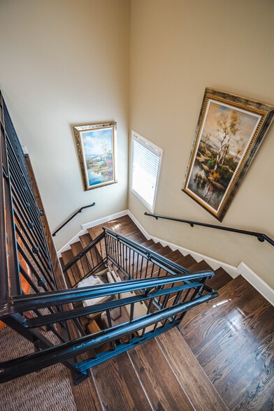 More Photos Of 10888 Crabapple Rd, Roswell Loft Creative Space For Lease