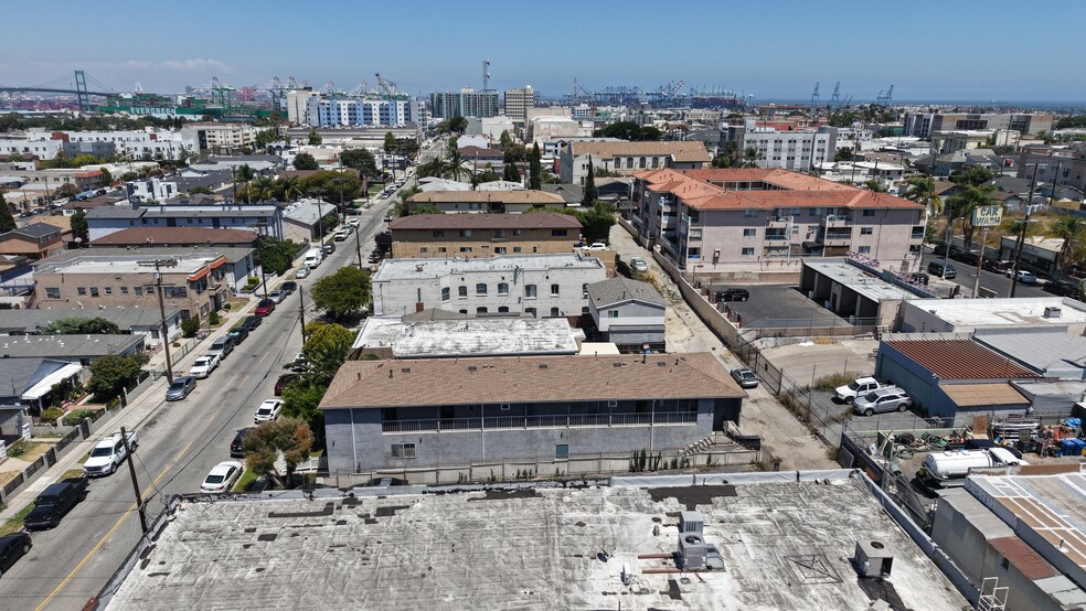 More Photos Of 663 W 5th St, San Pedro Apartments For Sale
