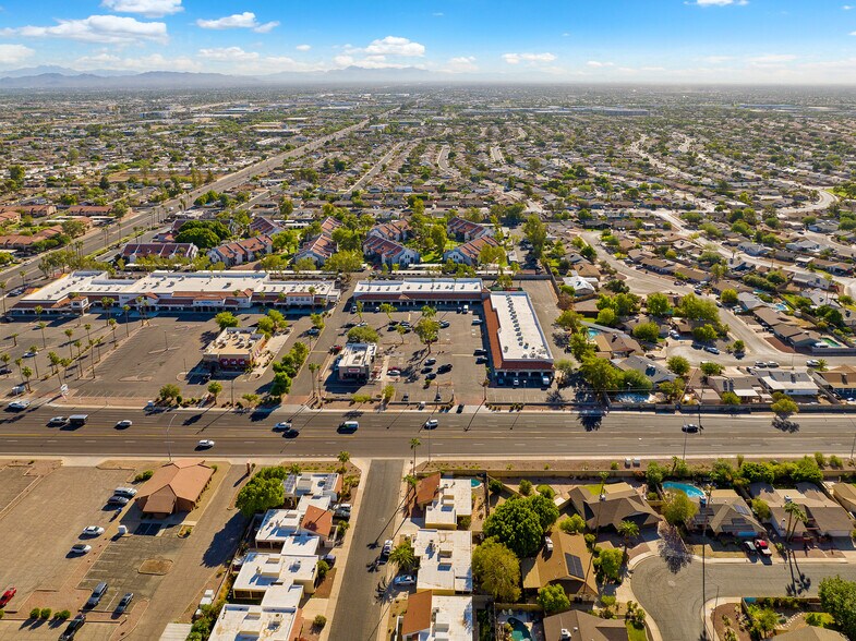 More Photos Of 2111 S Alma School Rd, Mesa General Retail For Sale
