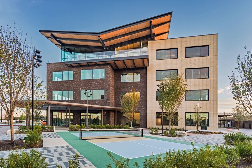 More Photos Of 3960 Dallas Pky, Plano Office For Lease