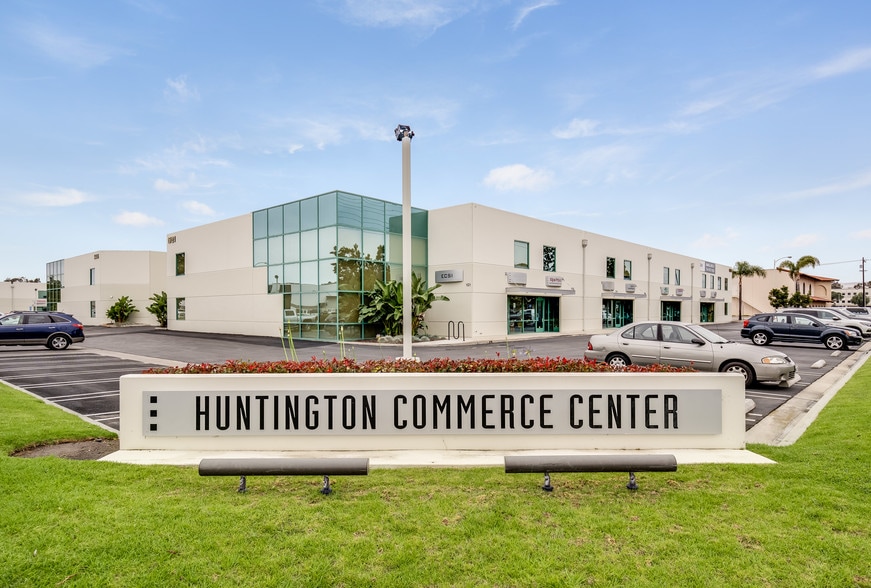 More Photos Of 5445 Oceanus Dr, Huntington Beach Warehouse For Lease