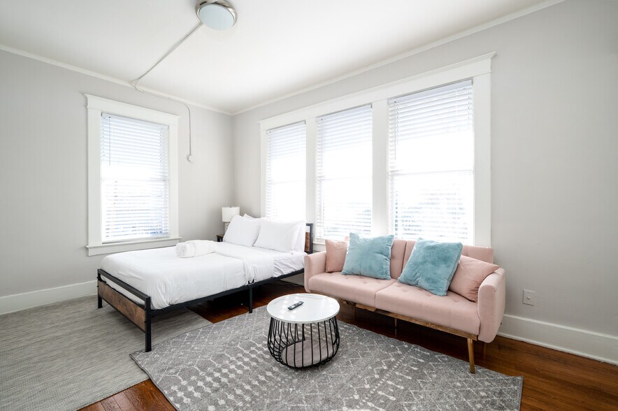 More Photos Of 60 N Willett St, Memphis Apartments For Sale