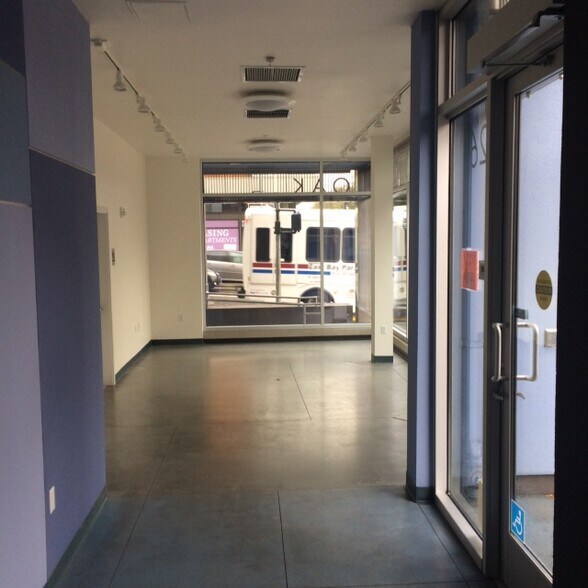 More Photos Of 261 Octavia Blvd, San Francisco Apartments For Lease