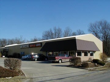 Primary Photo Of 1275 N Reed Station Rd, Carbondale Flex For Sale