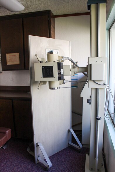 More Photos Of 1225 S Main St, Willits Medical For Sale