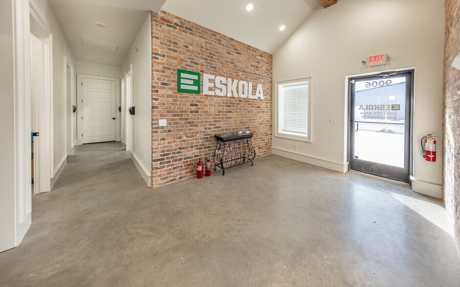 More Photos Of 9006 County Road 6820, Lubbock Warehouse For Lease