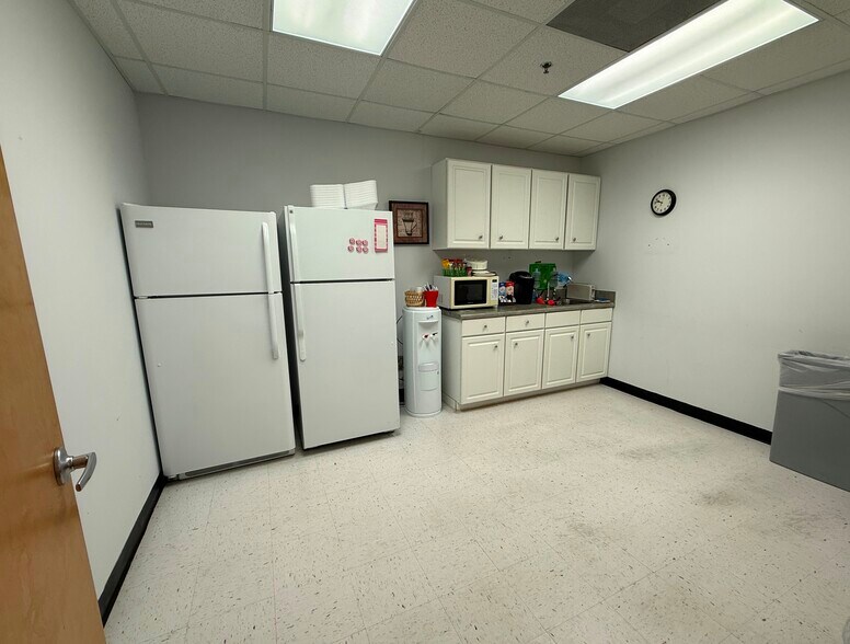 More Photos Of 851 Dunlawton Ave, Port Orange Medical For Lease