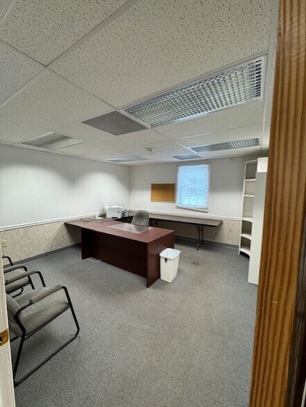 More Photos Of Route 29, Dallas Specialty For Sale