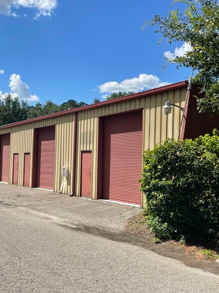 Primary Photo Of 6722 NW 18th Dr, Gainesville Warehouse For Lease