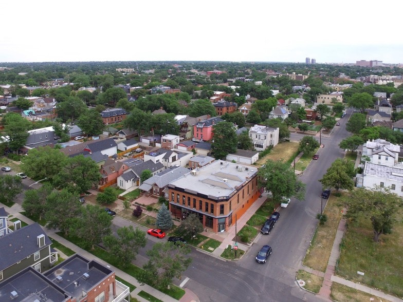 More Photos Of 2700 Arapahoe St, Denver Storefront Retail Office For Lease