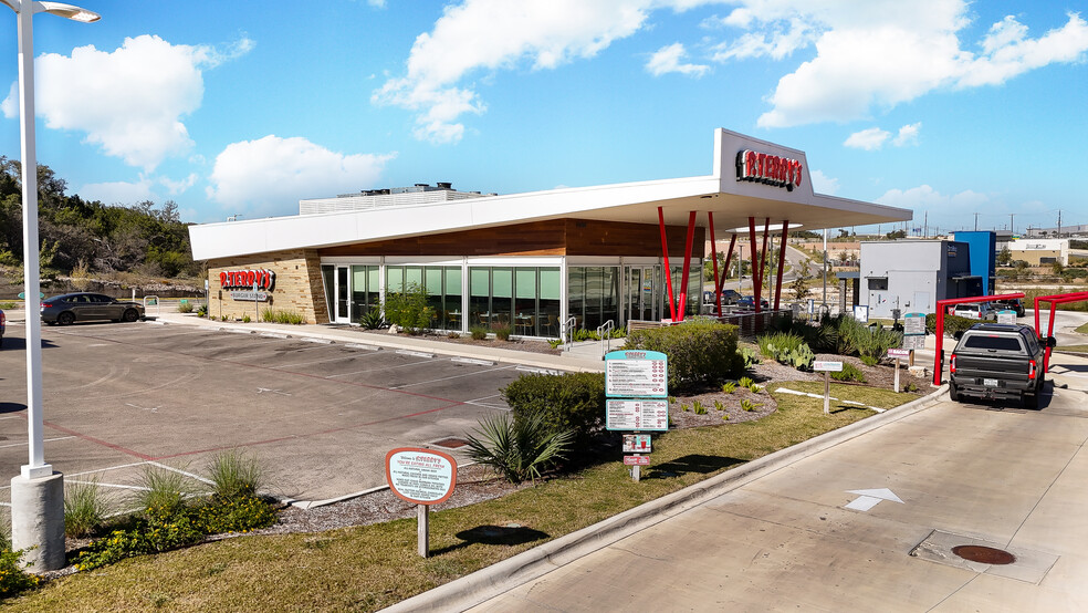 Primary Photo Of 22607 US Highway 281 N, San Antonio Restaurant For Sale