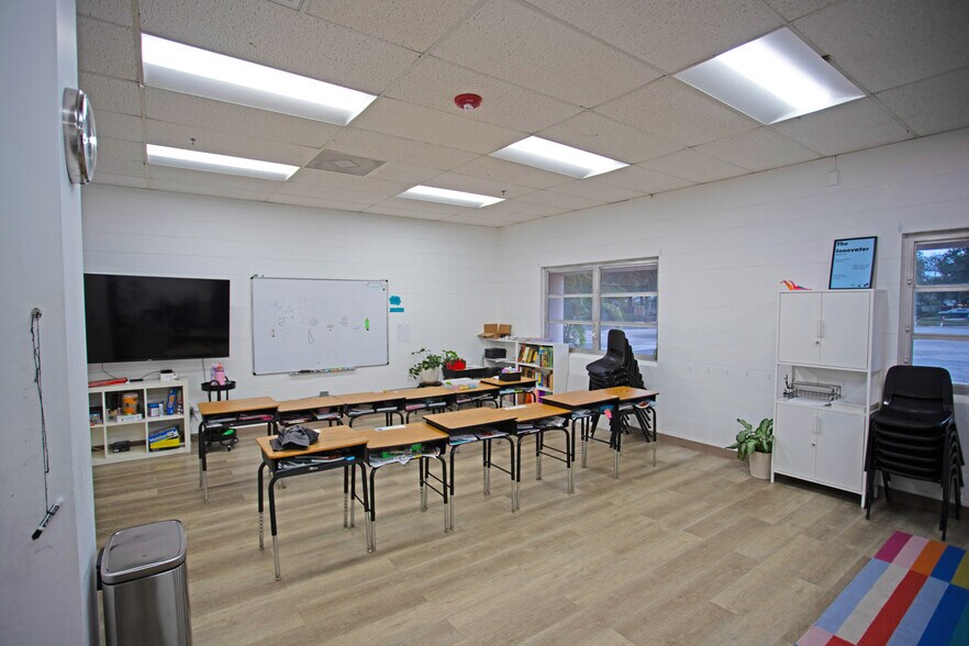 More Photos Of 1600 S Orlando Ave, Winter Park Religious Facility For Lease