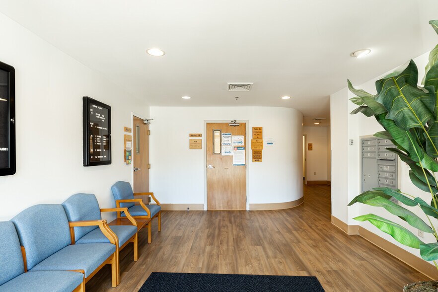 More Photos Of 700 Attucks Ln, Hyannis Medical For Sale