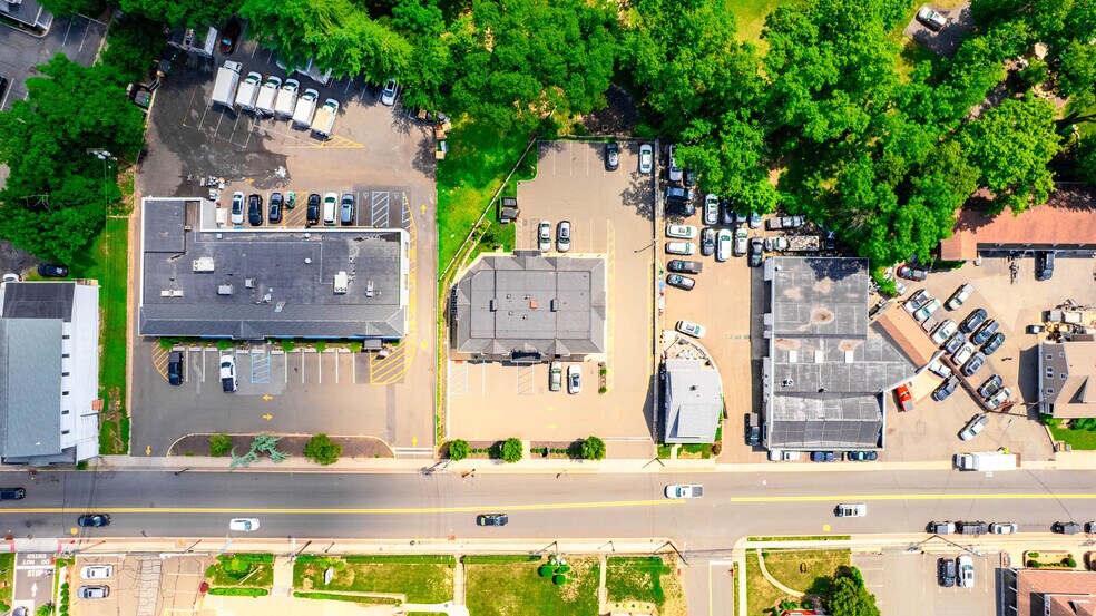 More Photos Of 180-184 Godwin Ave, Midland Park General Retail For Sale