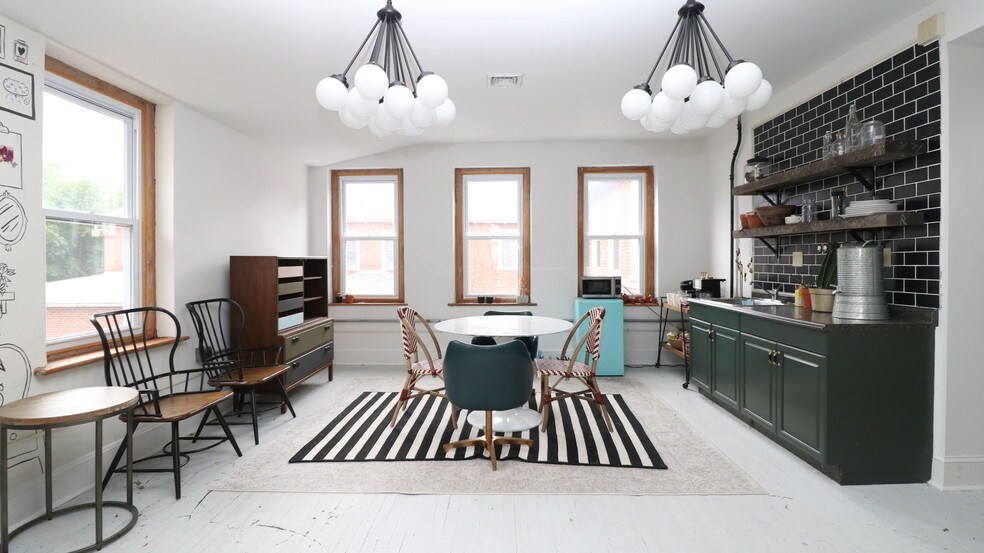 More Photos Of 214-218 S 4th St, Perkasie Warehouse For Lease