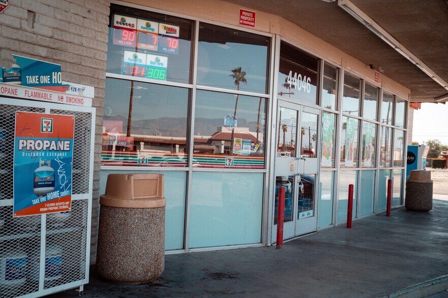 More Photos Of 44046 Jackson St, Indio Convenience Store For Sale