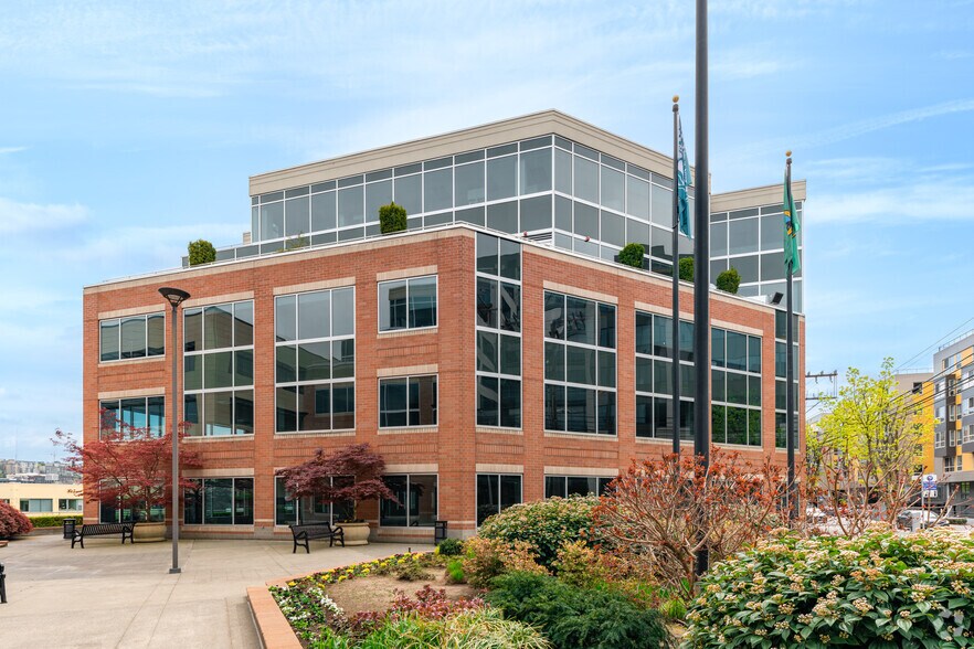 More Photos Of 1000 Dexter Ave N, Seattle Office For Lease