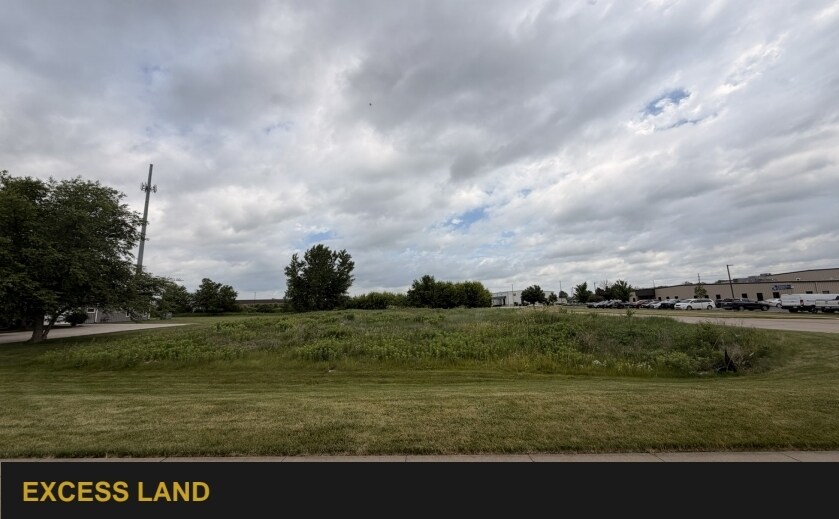 More Photos Of 740 Kacena Rd, Hiawatha Office For Sale