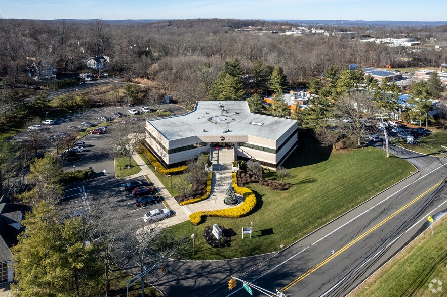 More Photos Of 95 Mount Bethel Rd, Warren Office For Lease