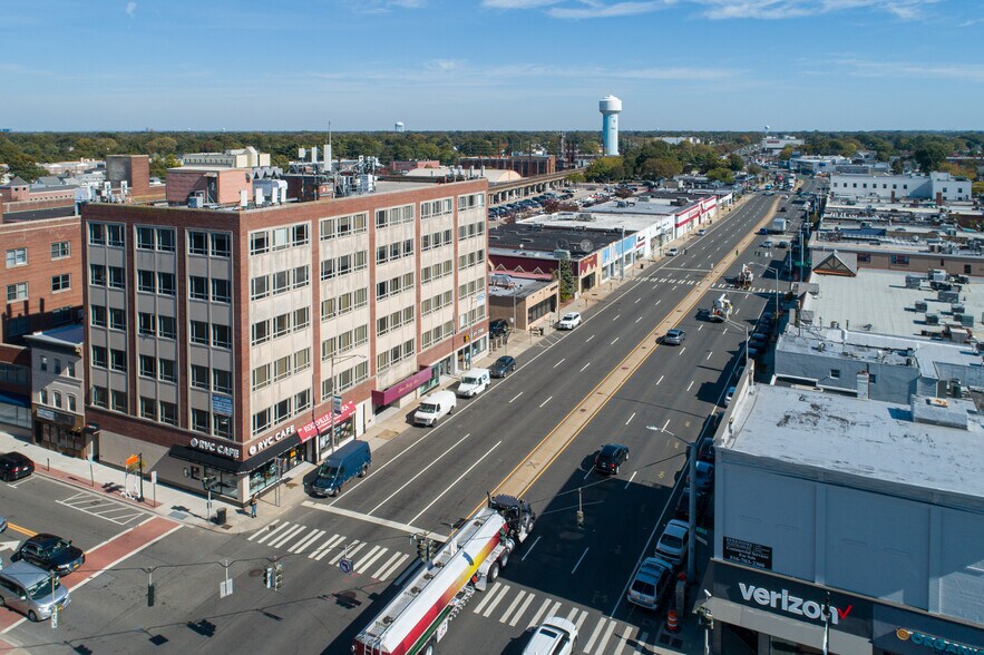 More Photos Of 265 Sunrise Hwy, Rockville Centre Office For Lease
