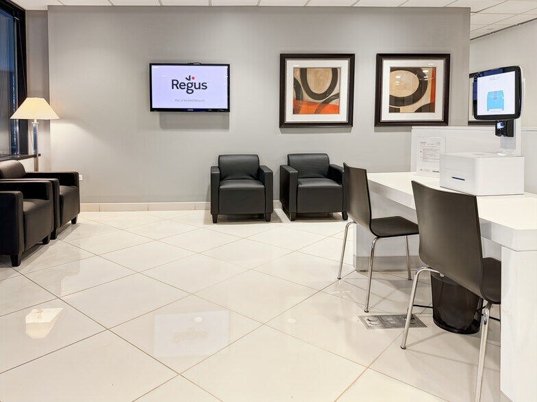 More Photos Of 100 S Saunders Rd, Lake Forest Coworking Space