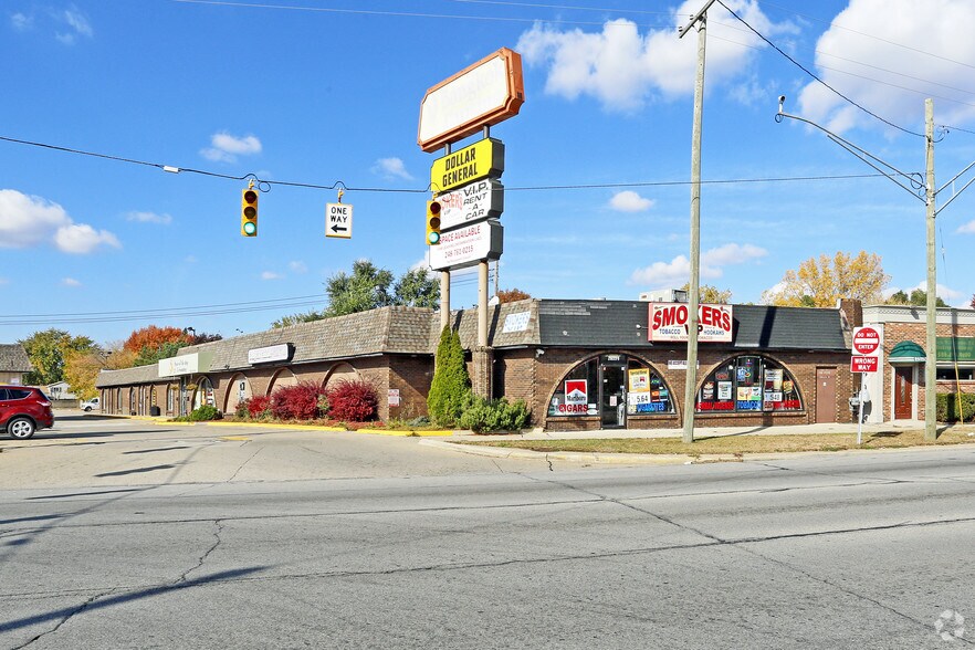 More Photos Of , Roseville Unknown For Sale